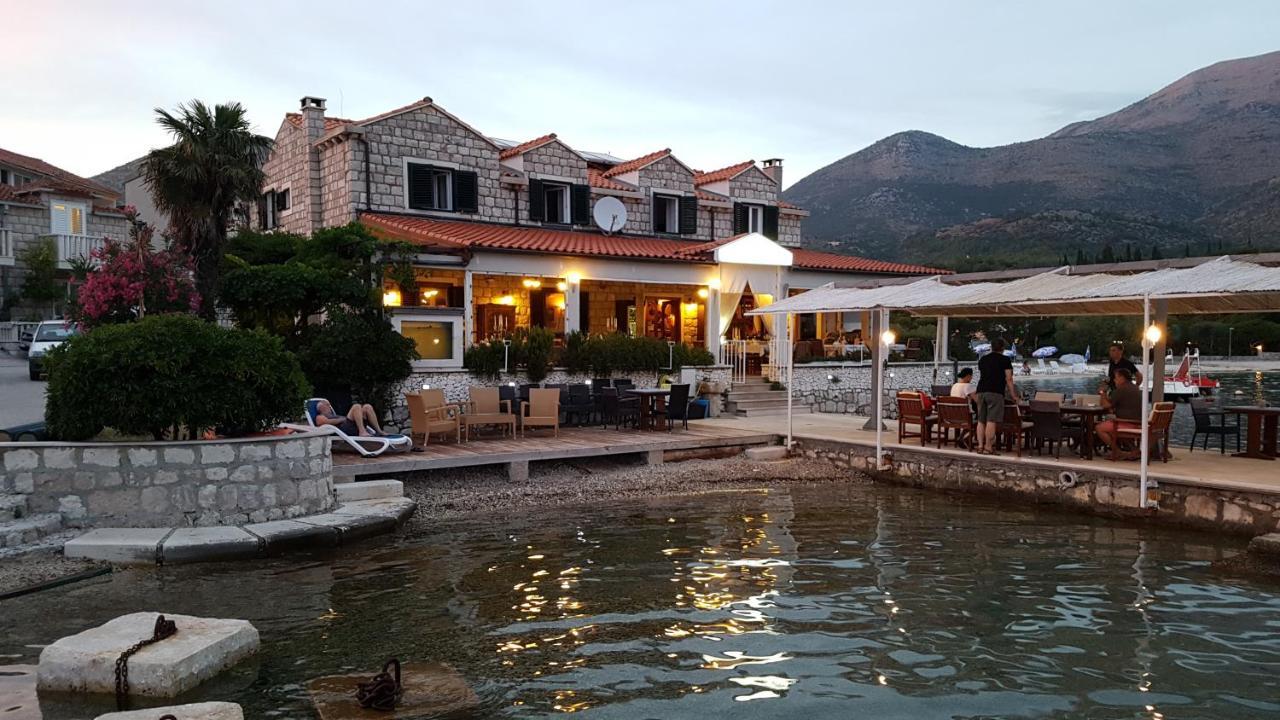 Sweet Village Hotel By The Sea Slano Zewnętrze zdjęcie
